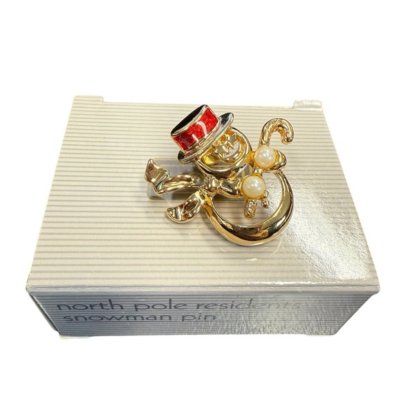Avon Goldtone Snowman Pin with Red Hat NIB 1991 vintage - Picture 1 of 5